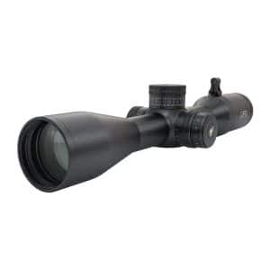 Black rif­le scope with multiple adjustment dials and large objective lens for long-range aiming