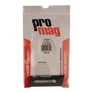 Razor blade cartridge in clear plastic packaging with red side rails and the brand name 'POMAG' visible at top.